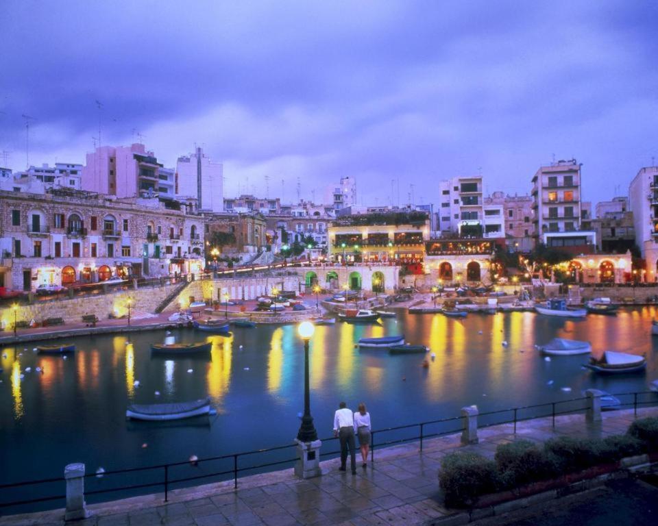 A Lovely 3 Bedroom, 3 Baths Home In The Centre Of Gzira By 360 Estates Exterior foto